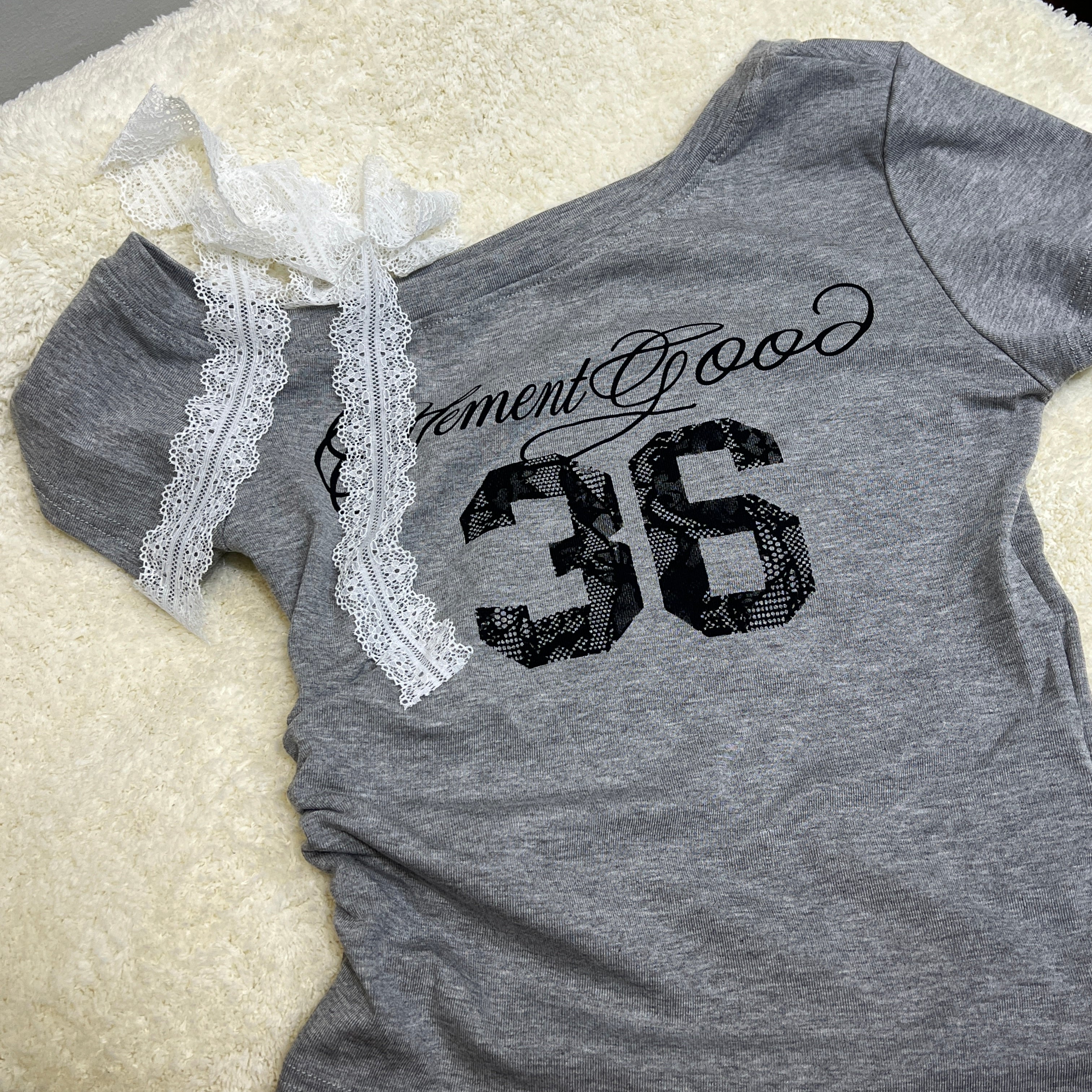 T006 美式辣妹风斜肩绑带T恤上衣｜Ready stock 现货