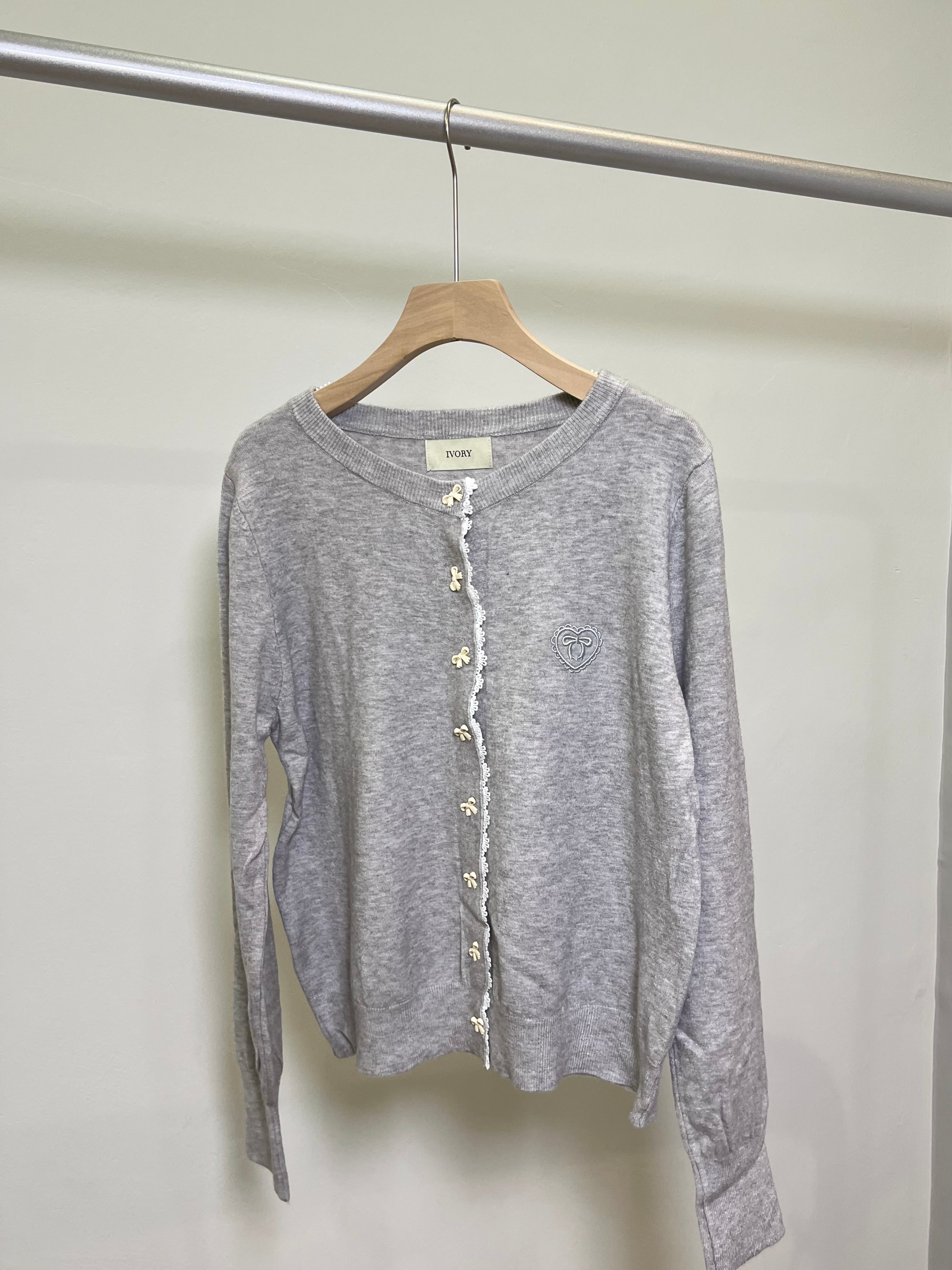 LT001 蝴蝶结纽扣磨毛长袖｜Ready stock 现货