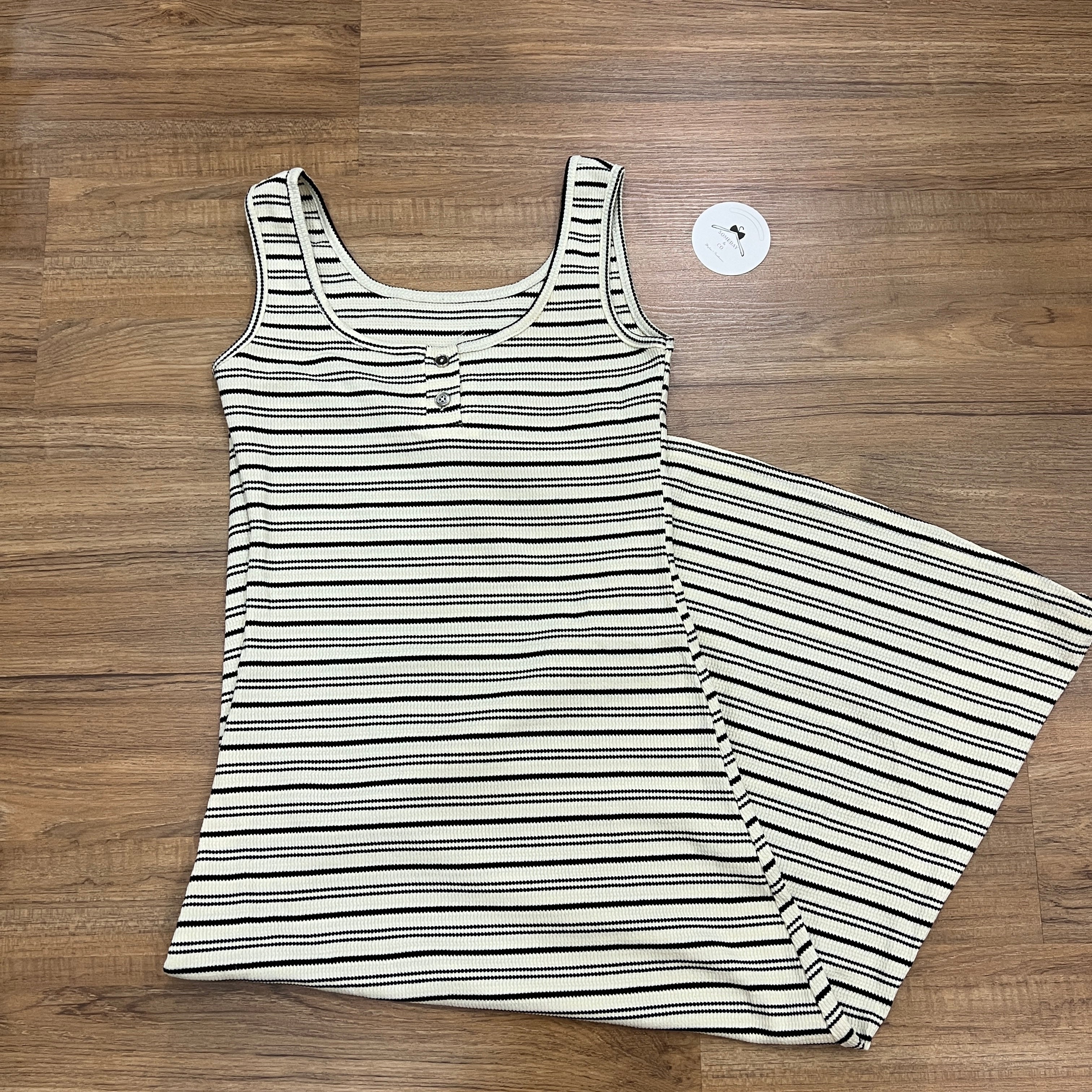 S008 韩系条纹针织长裙｜Ready stock 现货