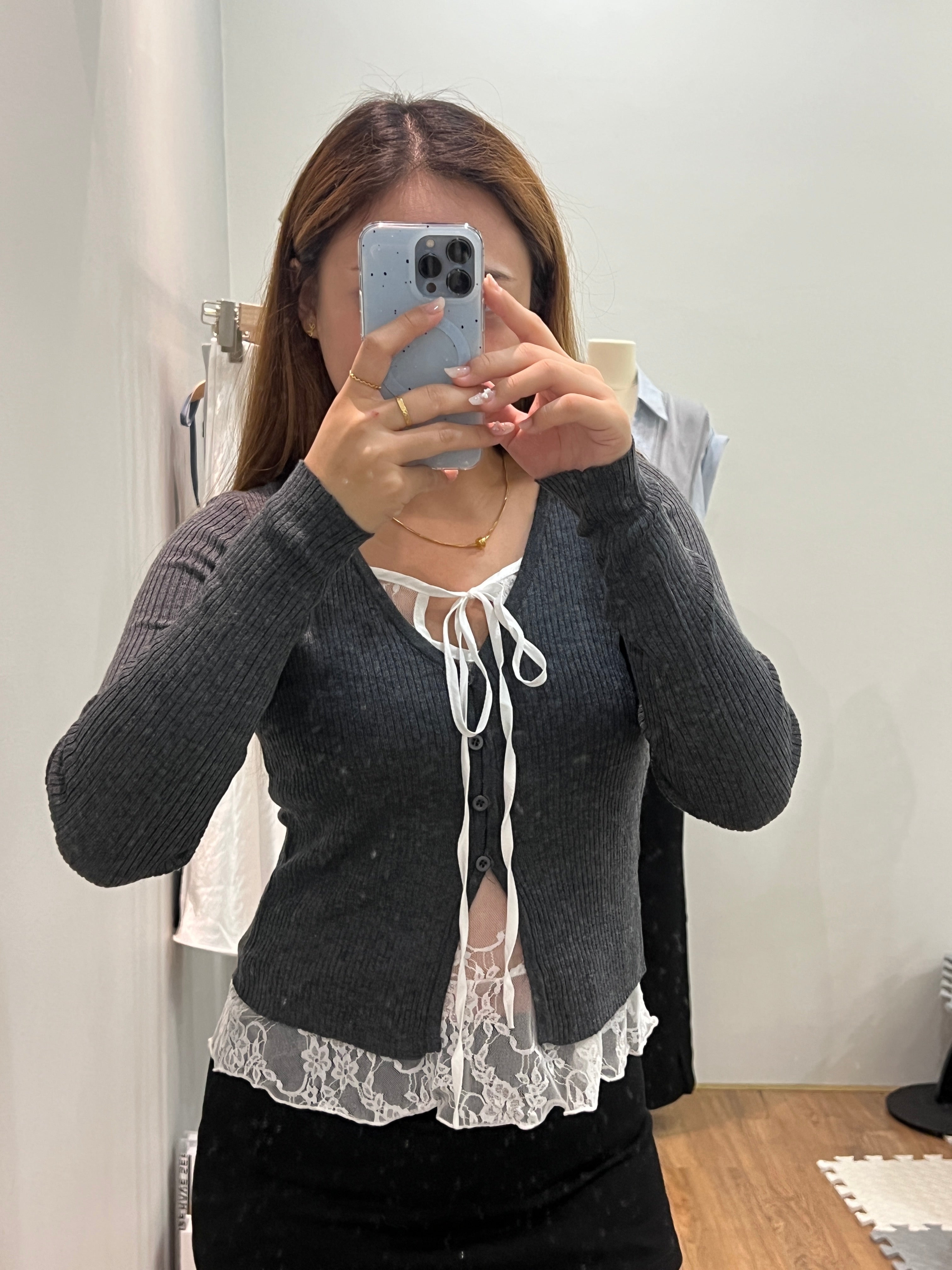 LT004 假两件蕾丝针织衫｜Ready stock 现货