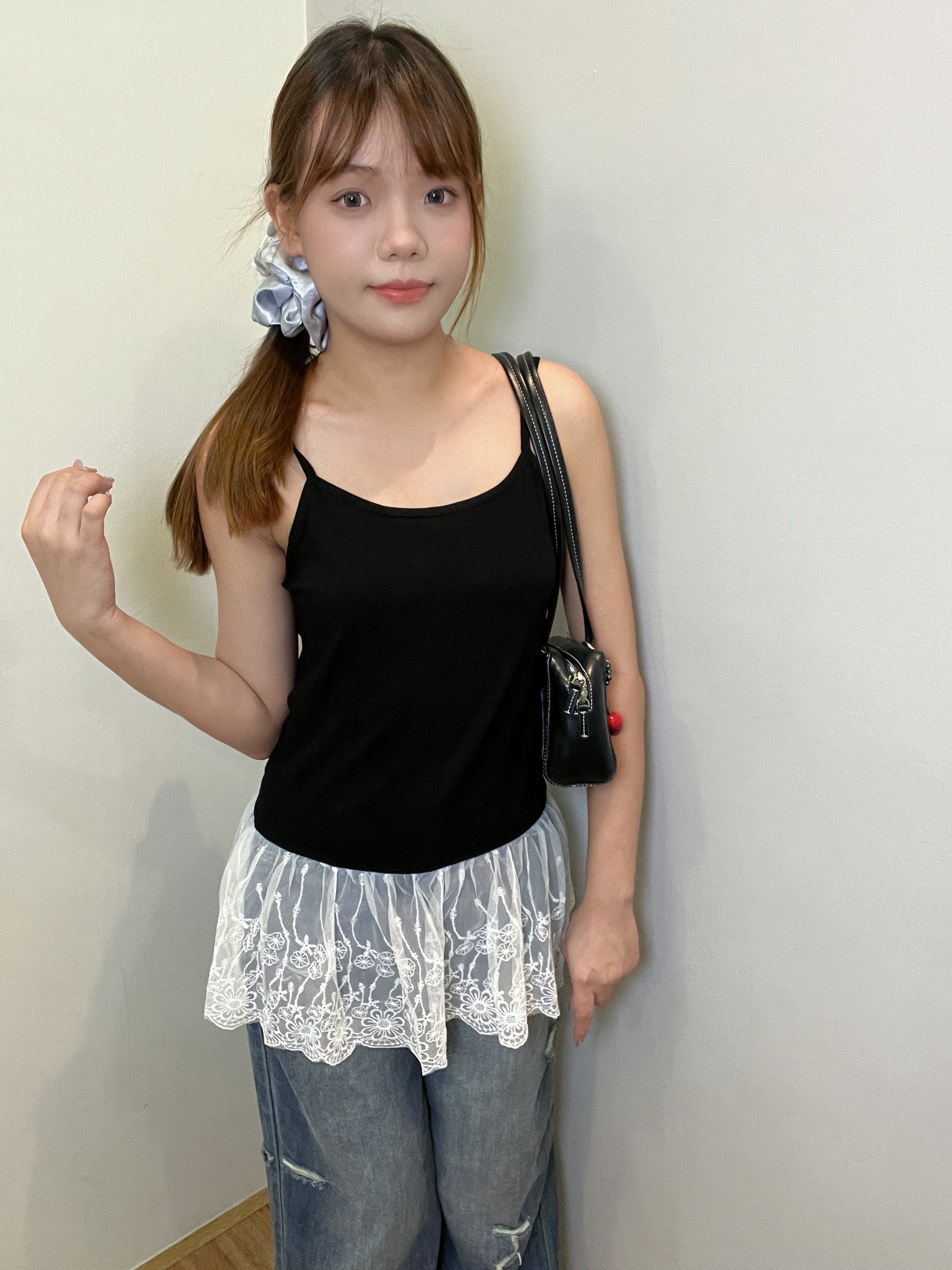 B027 纯欲蕾丝边吊带上衣｜Ready stock 现货