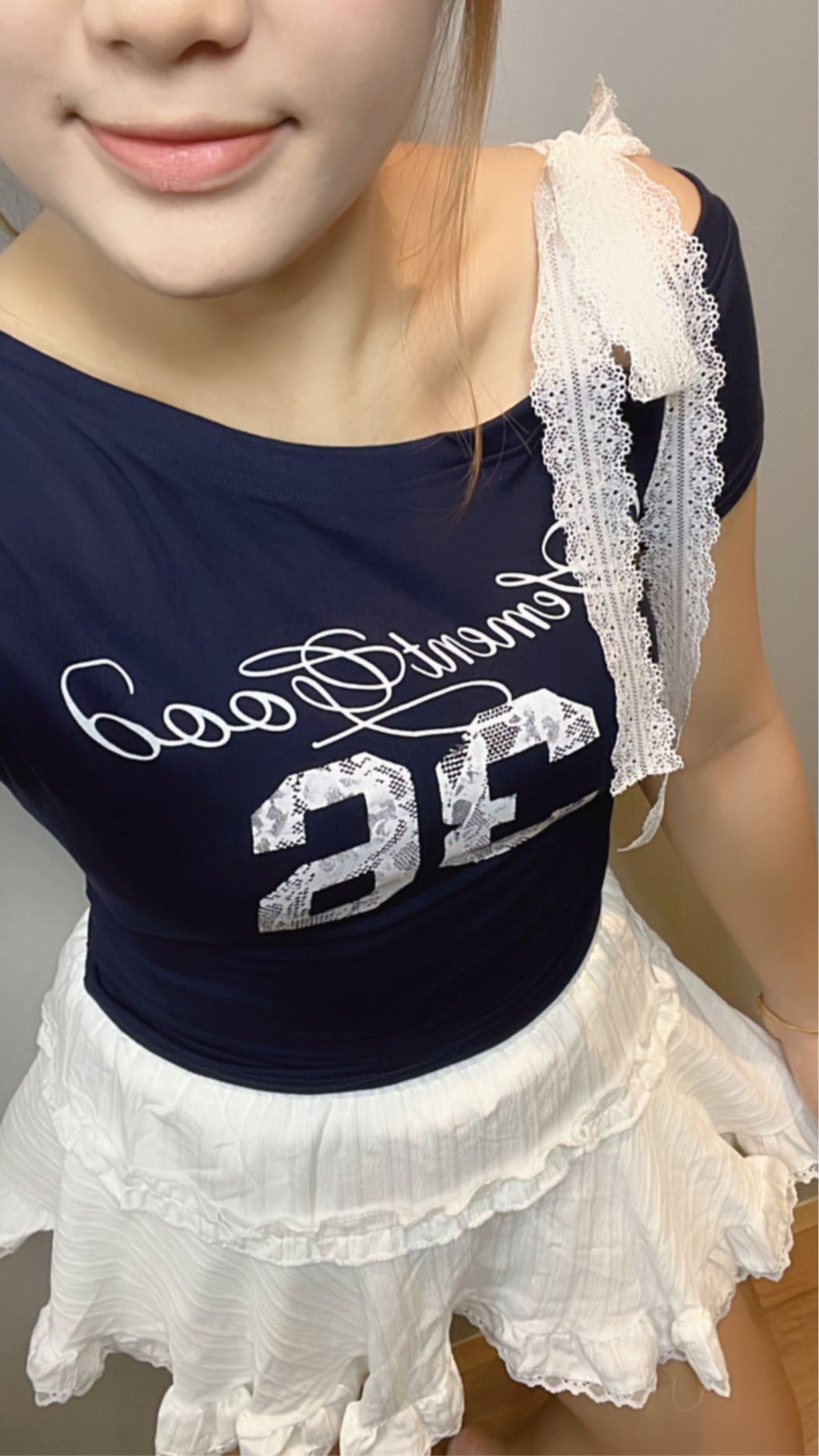 T006 美式辣妹风斜肩绑带T恤上衣｜Ready stock 现货