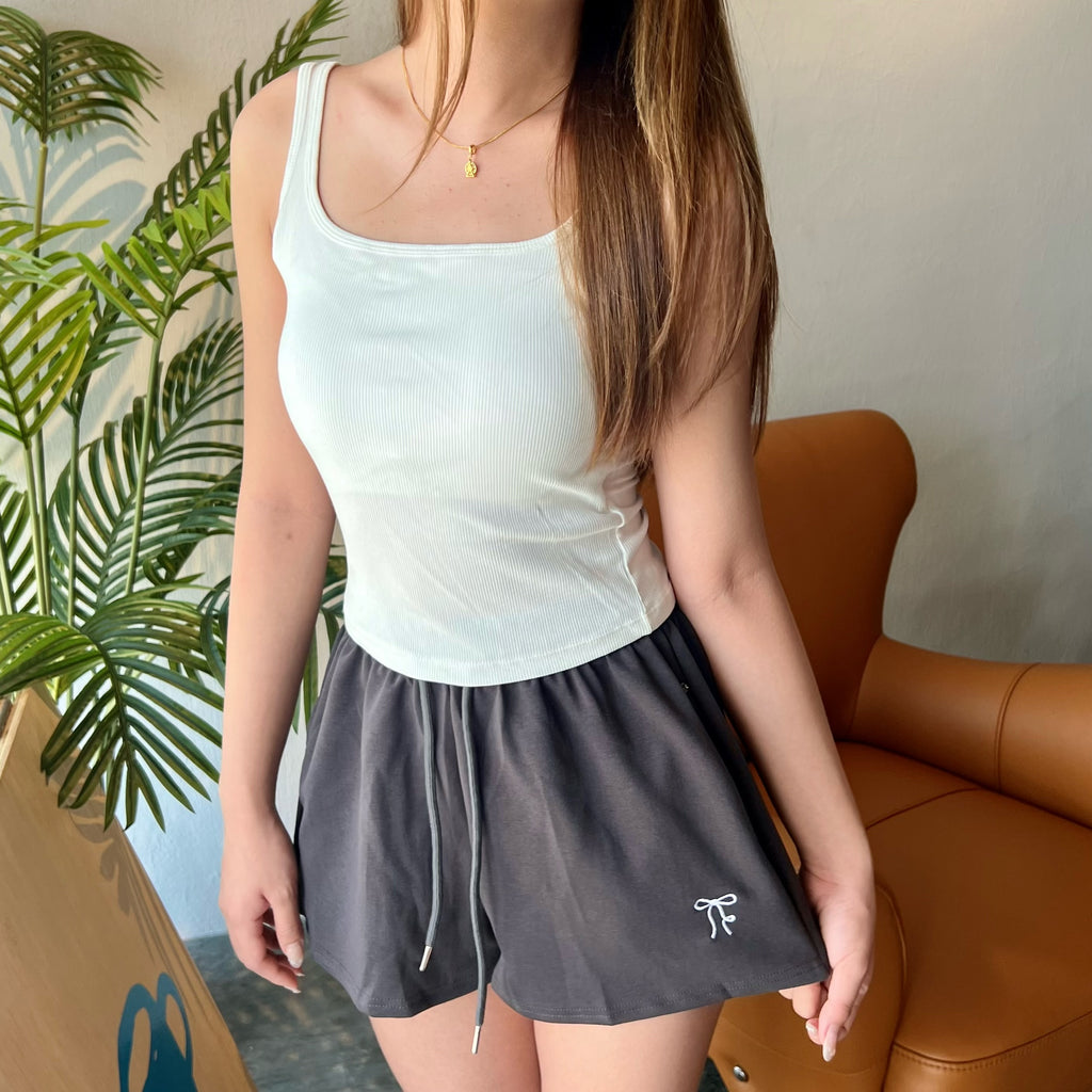 B010 小心机后背镂空背心｜Ready stock 现货