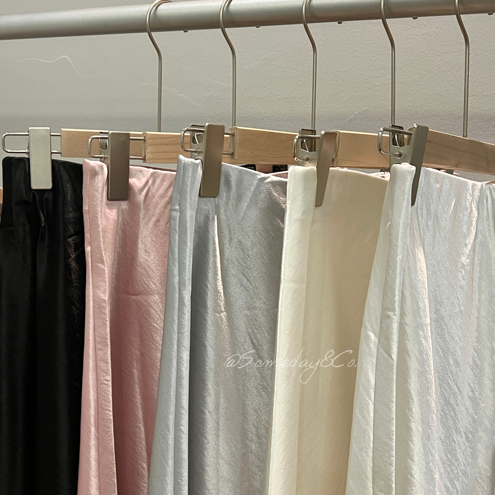 LS002 缎面气质鱼尾长裙｜Ready stock 现货