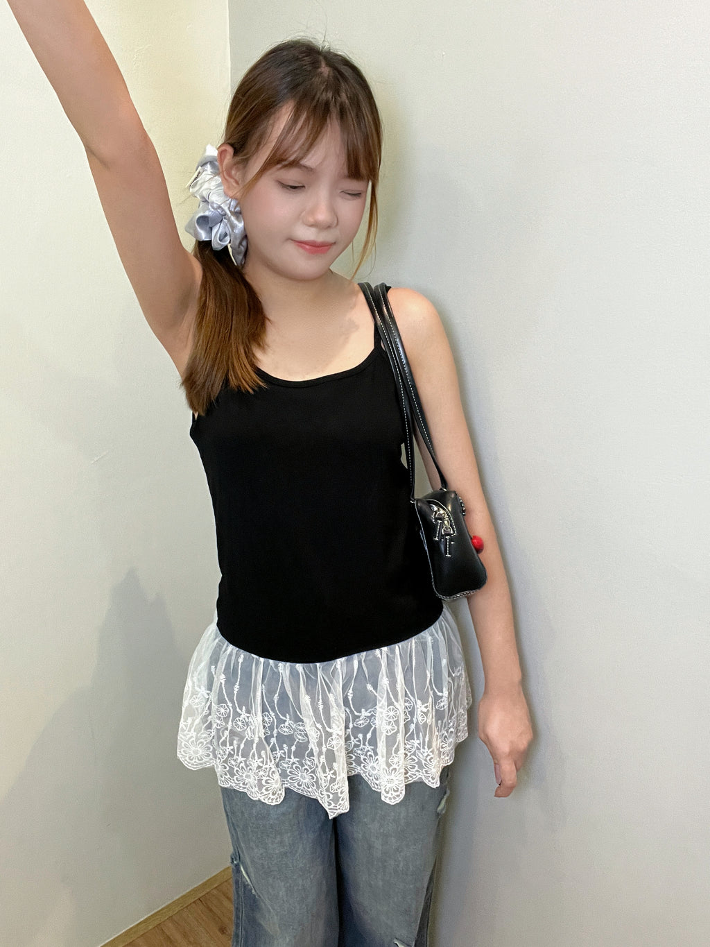 B027 纯欲蕾丝边吊带上衣｜Ready stock 现货